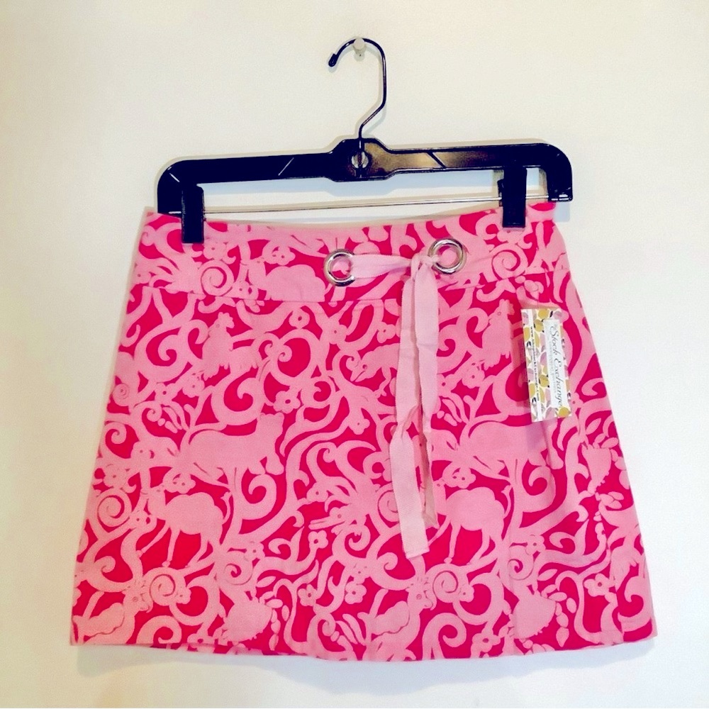 Lilly Pulitzer pink design print mini skirt size 0